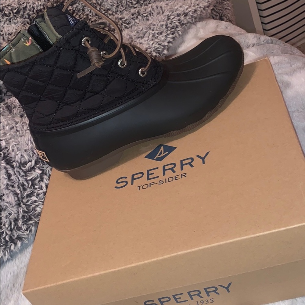 sperry boots